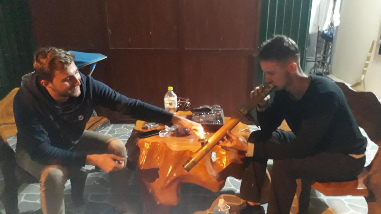 Bong Mai Motel Lang Duong Екстериор снимка